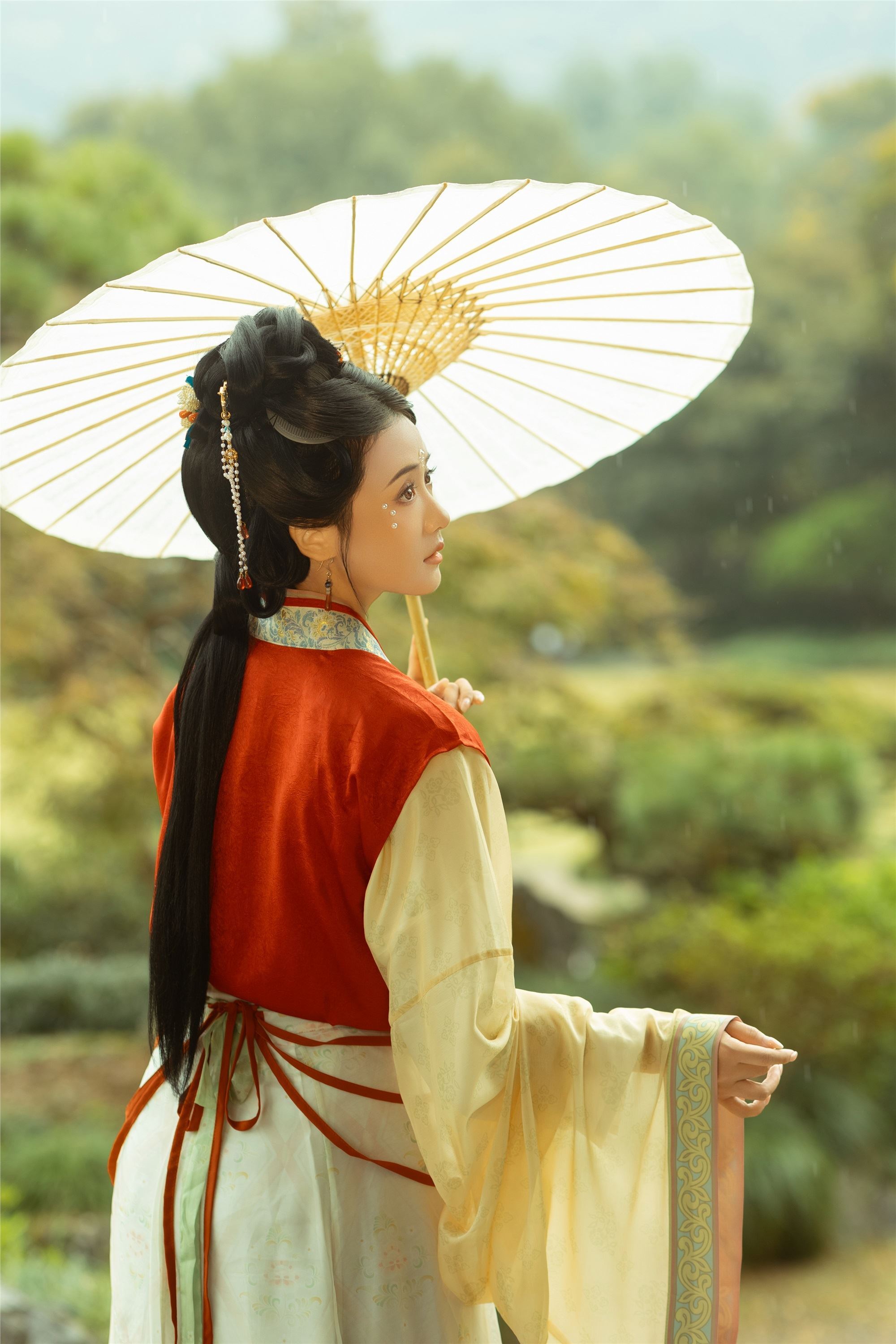 YITUYU艺图语 2025.01.25 晚来秋雨 雪樱